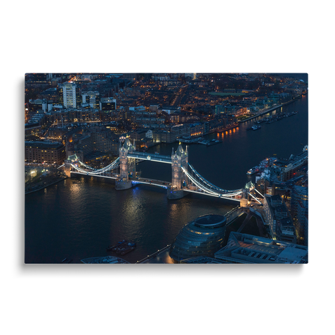 LONDON BRIDGE BY NIGHT